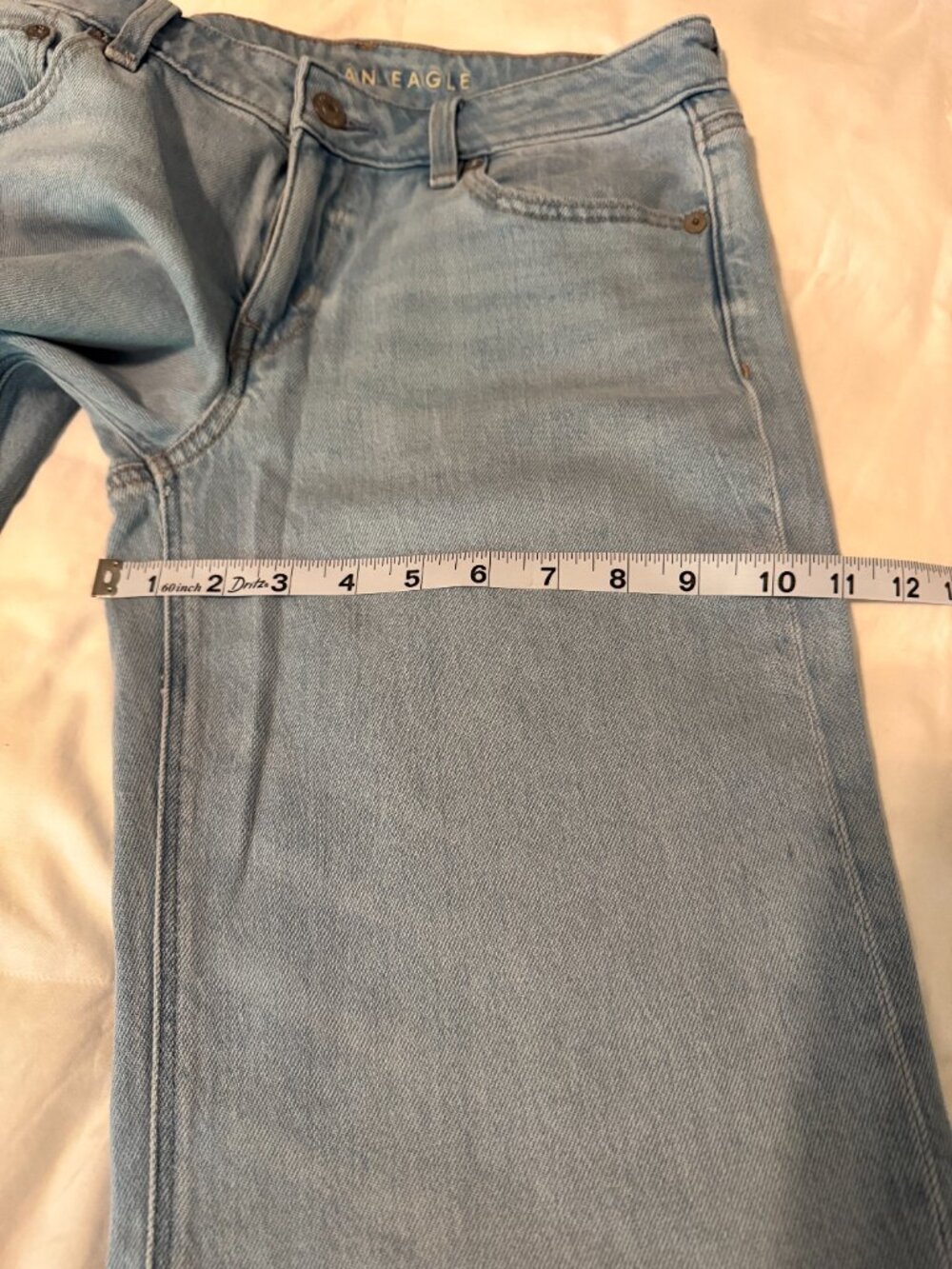 American Eagle Low Rise Embroidered Floral Flare Jeans Size 4 Light Wash NWOT - Picture 14 of 15